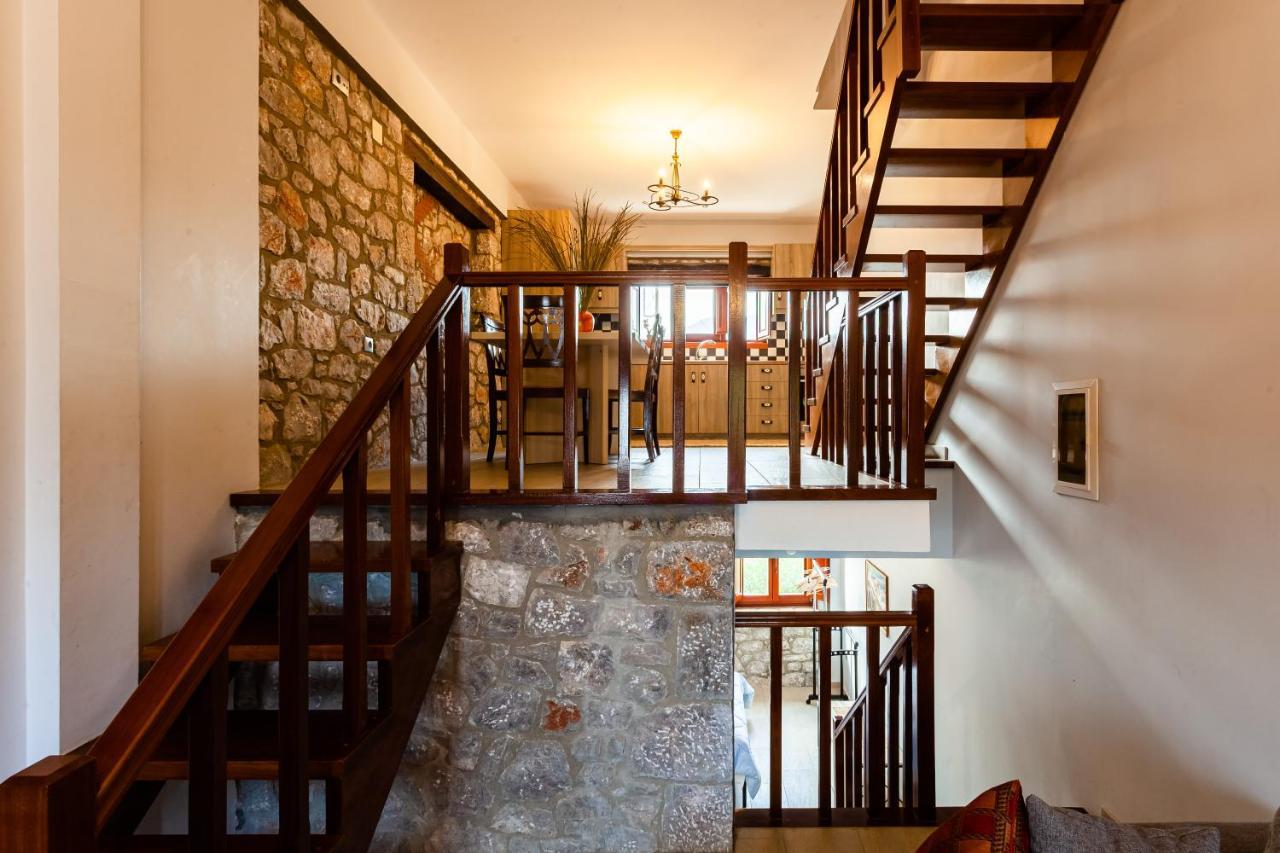 Seaside Dukes Villas Parálion Ástros Esterno foto