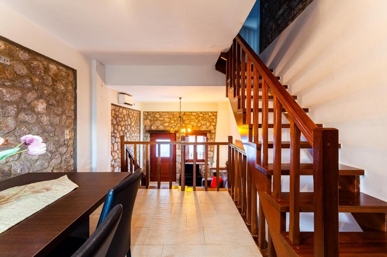 Seaside Dukes Villas Parálion Ástros Esterno foto