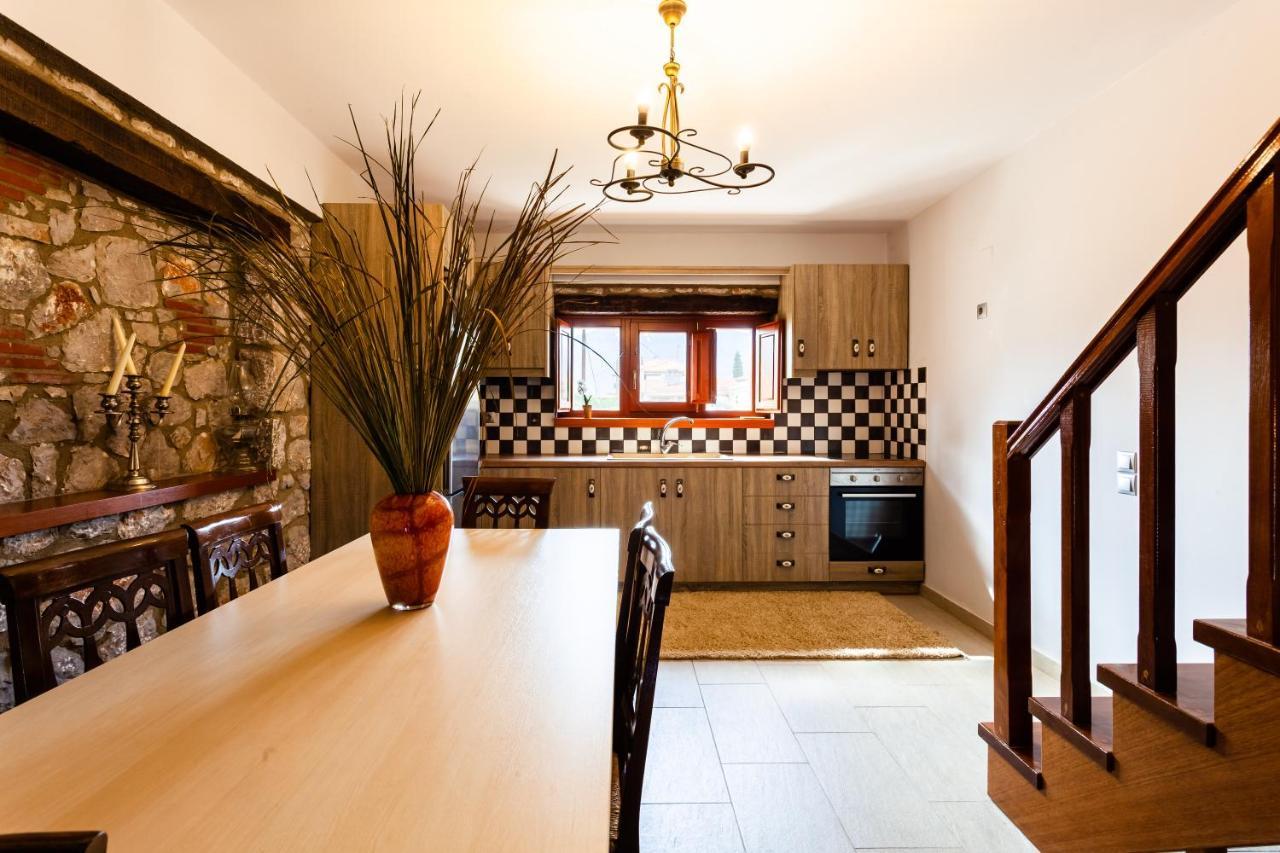 Seaside Dukes Villas Parálion Ástros Esterno foto