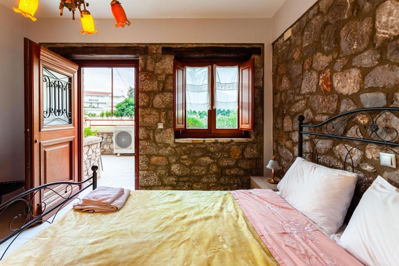 Seaside Dukes Villas Parálion Ástros Esterno foto