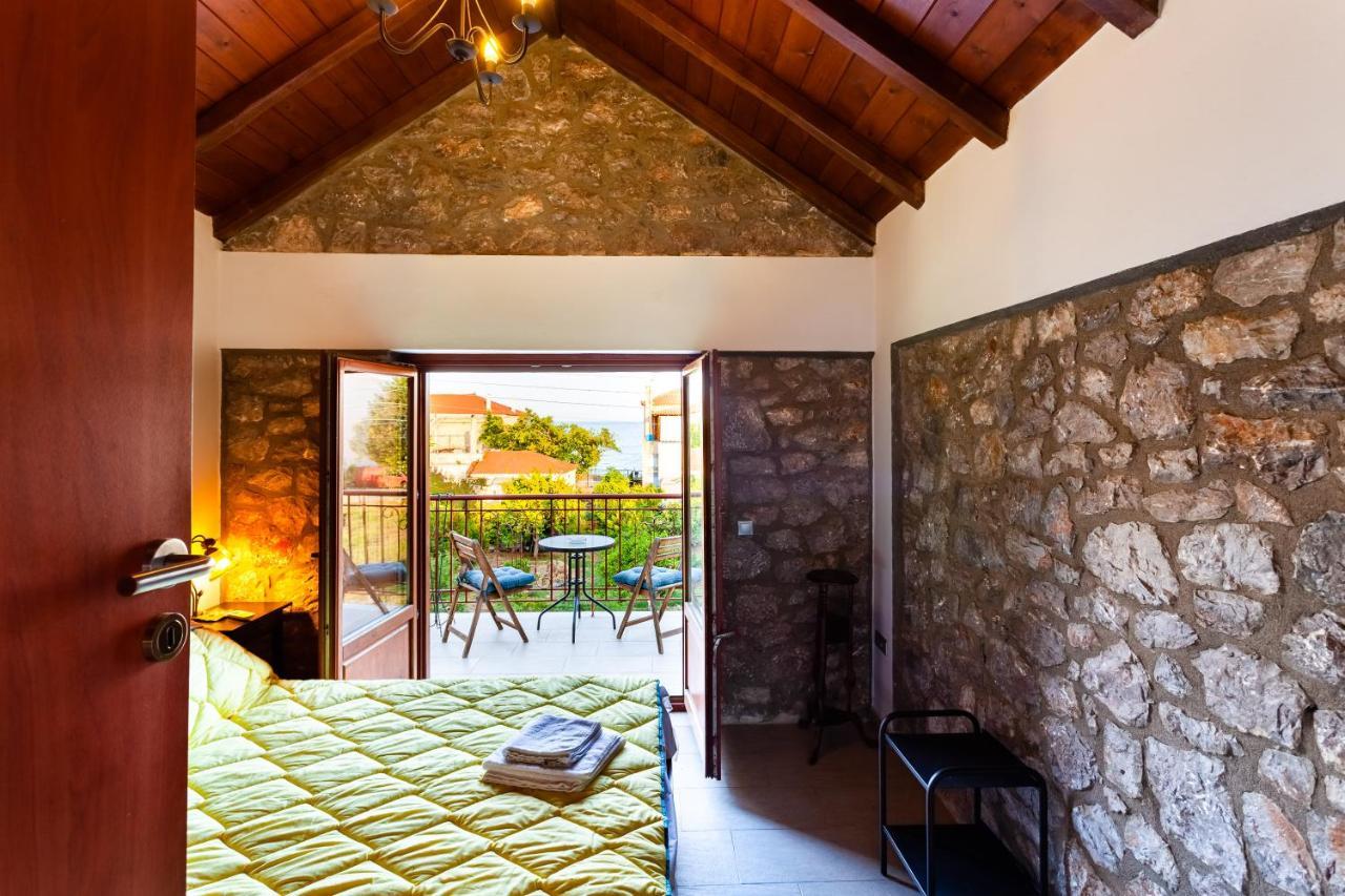 Seaside Dukes Villas Parálion Ástros Esterno foto