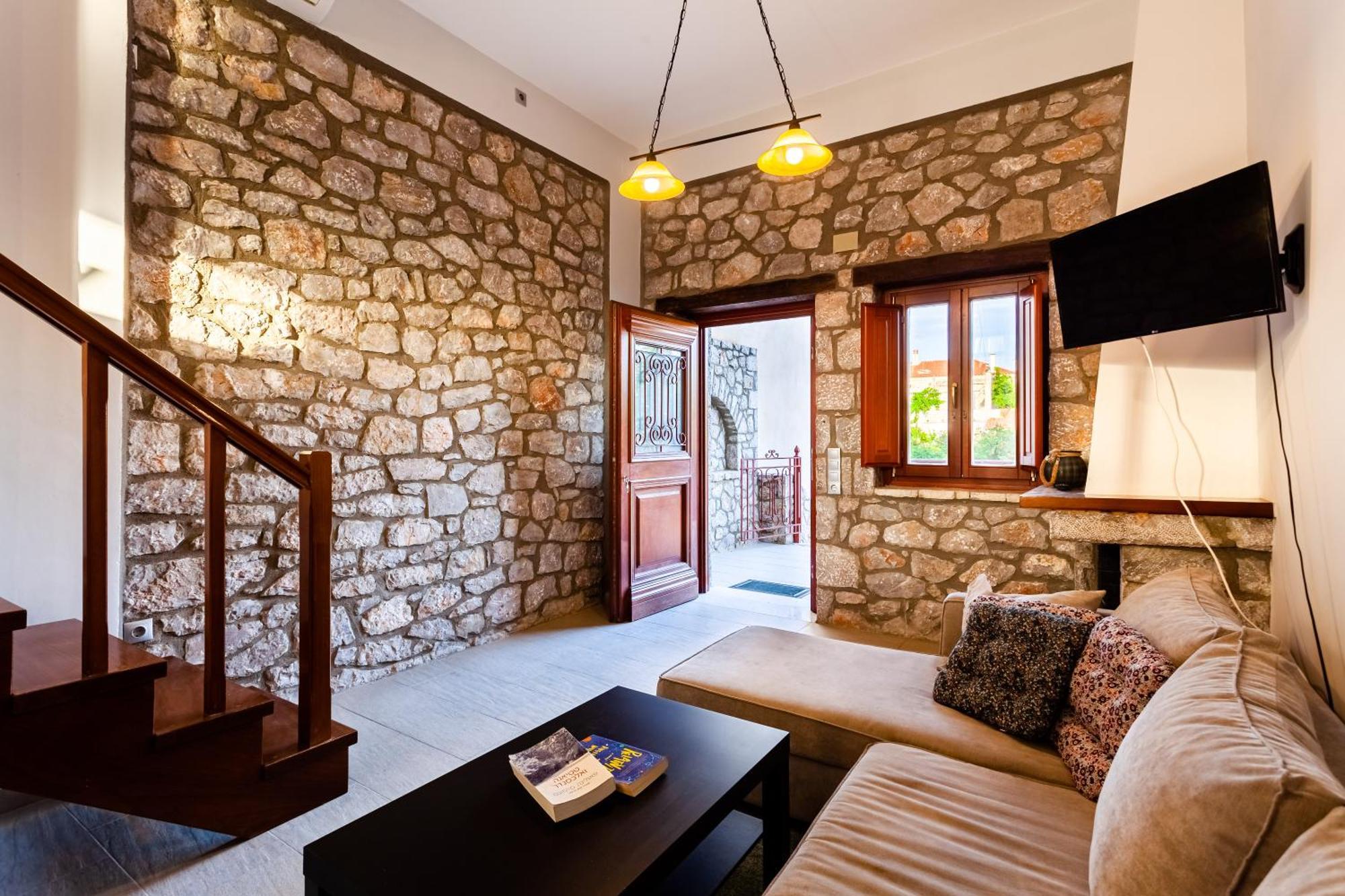 Seaside Dukes Villas Parálion Ástros Esterno foto